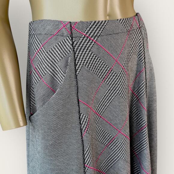 Cato Plaid Knit Maxi Flare Skirt Size M Gray Pink Ponte Stretchy High Low Pullon - Picture 6 of 13
